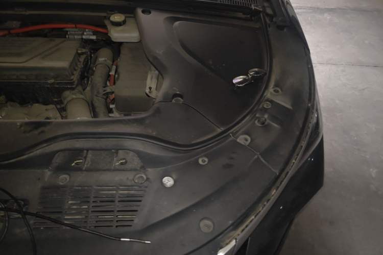 Used BYD Tang New Energy 2022 DM-p 215KM Four-Wheel Drive Flagship Model Engine Bay Left