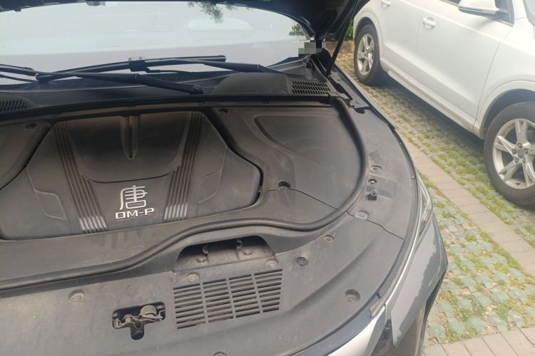 Used BYD Tang New Energy 2022 DM-p 215KM Four-Wheel Drive Flagship Model Engine Bay Left