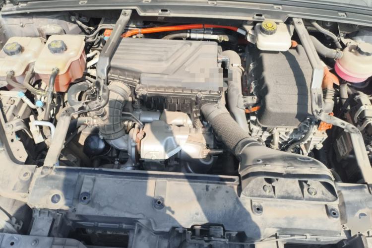 Used BYD Tang New Energy 2022 DM-p 215 km All-Wheel-Drive Deluxe Model Engine Bay