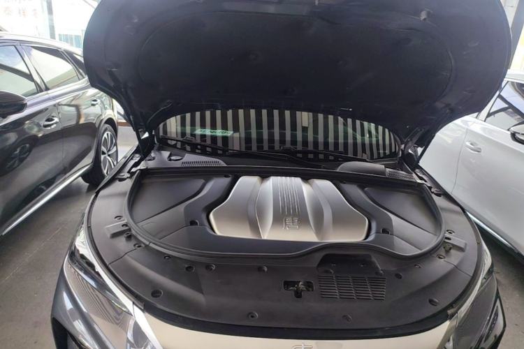 Used BYD Tang New Energy 2022 EV 730KM Luxury Model Engine Bay