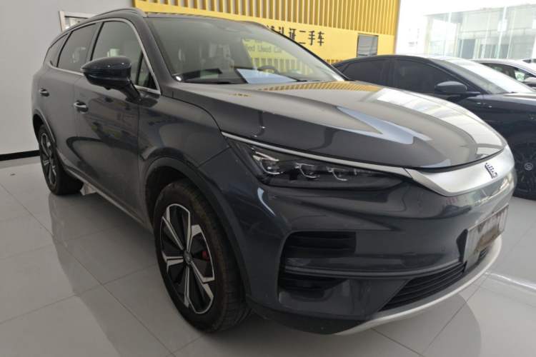 Used BYD Tang New Energy 2022 EV 730KM Luxury Model Exterior 1