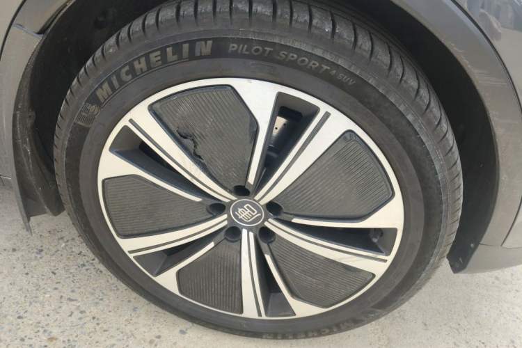 Used BYD Tang New Energy 2022 DM-p 215KM Four-Wheel Drive Flagship Model Exterior 1