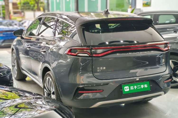 Used BYD Tang New Energy 2022 EV 635 km All-Wheel-Drive Flagship Model Exterior 2