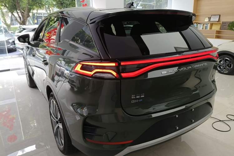 Used BYD Tang New Energy 2022 DM-p 215KM Four-Wheel Drive Flagship Model Exterior 2