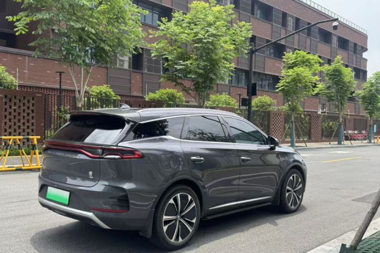 Used BYD Tang New Energy 2022 DM-p 215KM Four-Wheel Drive Flagship Model Exterior 3