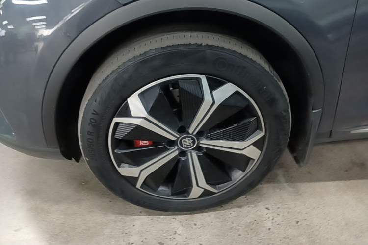 Used BYD Tang New Energy 2022 EV 730KM Luxury Model Exterior 4