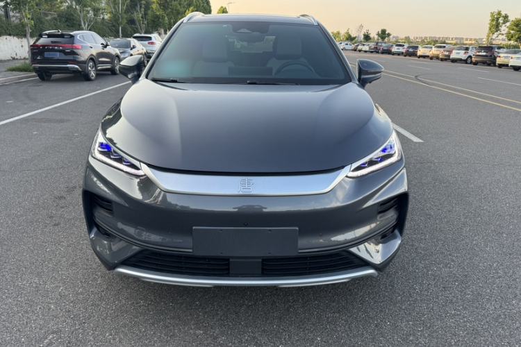 Used BYD Tang New Energy 2022 EV 730KM Luxury Model Exterior 9