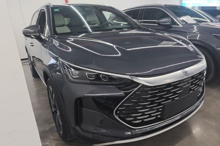 Used BYD Tang New Energy 2022 DM-p 215KM Four-Wheel Drive Flagship Model Front Right 45 Deg