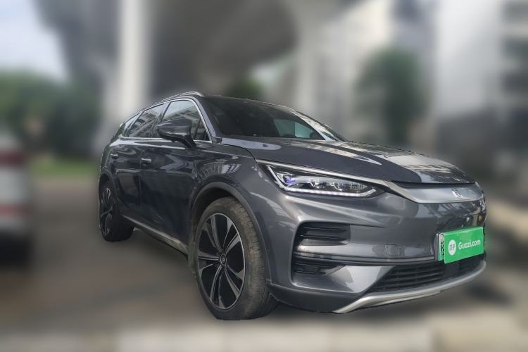 Used BYD Tang New Energy 2022 EV 635 km All-Wheel-Drive Flagship Model Front Right 45 Deg
