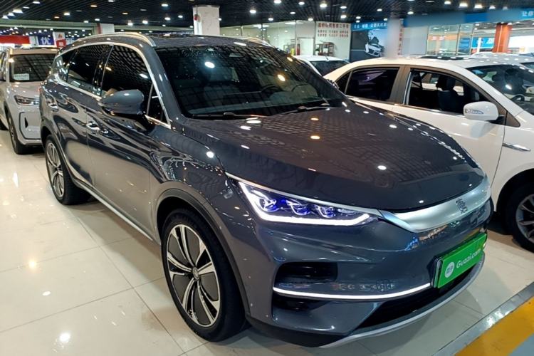Used BYD Tang New Energy 2022 EV 635 km All-Wheel-Drive Flagship Model Front Right 45 Deg
