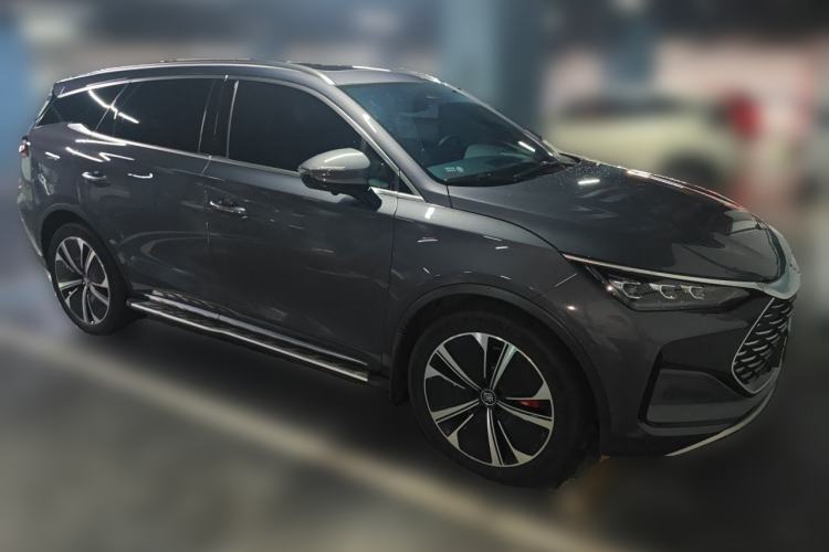 Used BYD Tang New Energy 2022 DM-p 215 km All-Wheel-Drive Deluxe Model Front Right 45 Deg