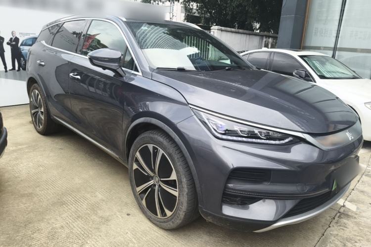 Used BYD Tang New Energy 2022 EV 635 km All-Wheel-Drive Flagship Model Front Right 45 Deg