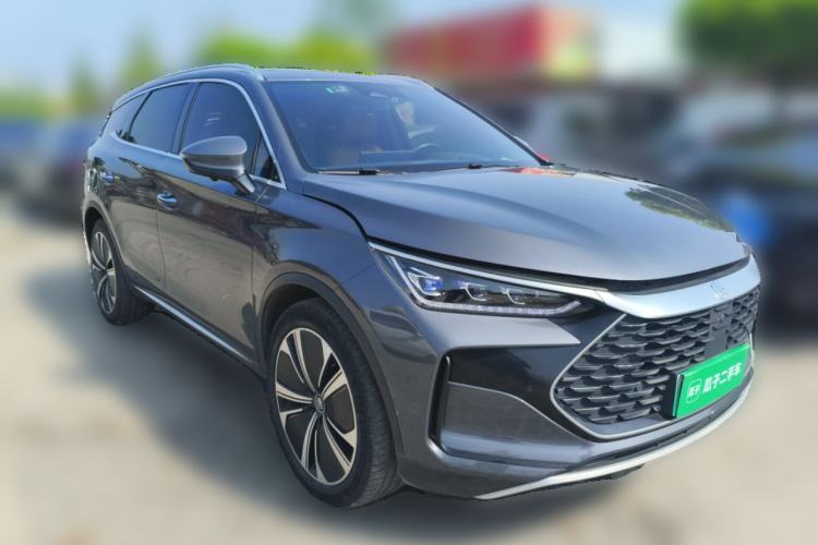Used BYD Tang New Energy 2022 DM-p 215 km All-Wheel-Drive Deluxe Model Front Right 45 Deg