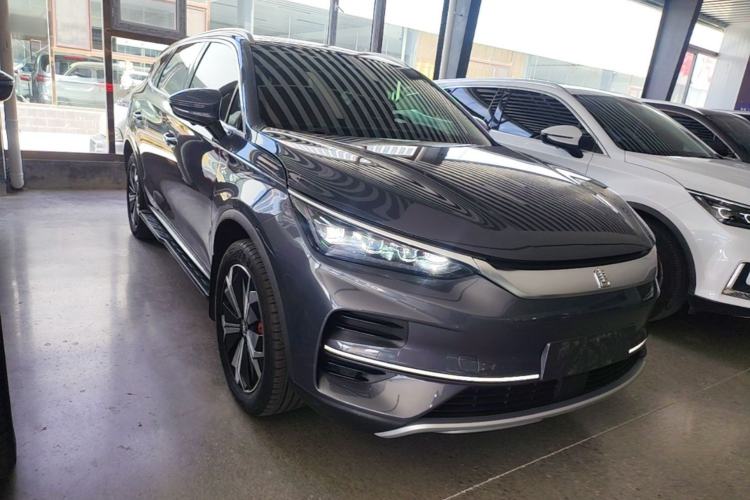 Used BYD Tang New Energy 2022 EV 730KM Luxury Model Front Right 45 Deg