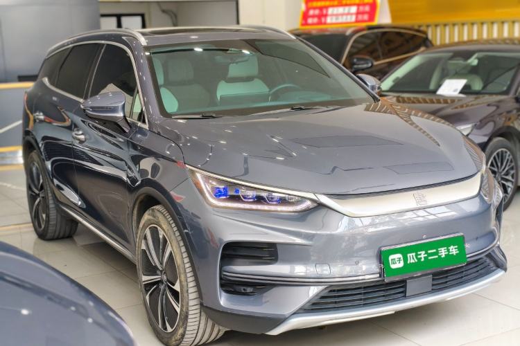 Used BYD Tang New Energy 2022 EV 635 km All-Wheel-Drive Flagship Model Front Right 45 Deg