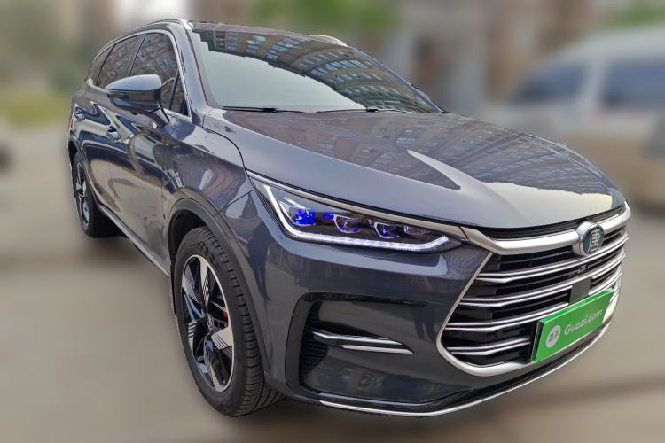 Used BYD Tang New Energy 2022 DM-i 252km Luxury Model Front Right 45 Deg