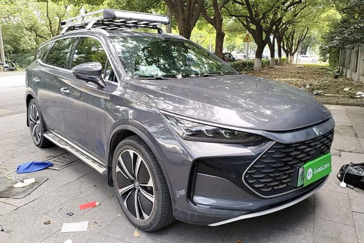 Used BYD Tang New Energy 2022 DM-p 215KM Four-Wheel Drive Flagship Model Front Right 45 Deg