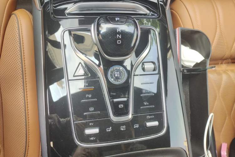 Used BYD Tang New Energy 2022 DM-p 215KM Four-Wheel Drive Flagship Model Gear Lever