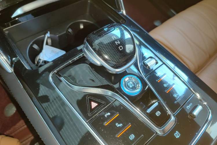 Used BYD Tang New Energy 2022 DM-i 252km Luxury Model Gear Lever