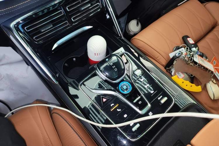 Used BYD Tang New Energy 2022 EV 730KM Luxury Model Gear Lever