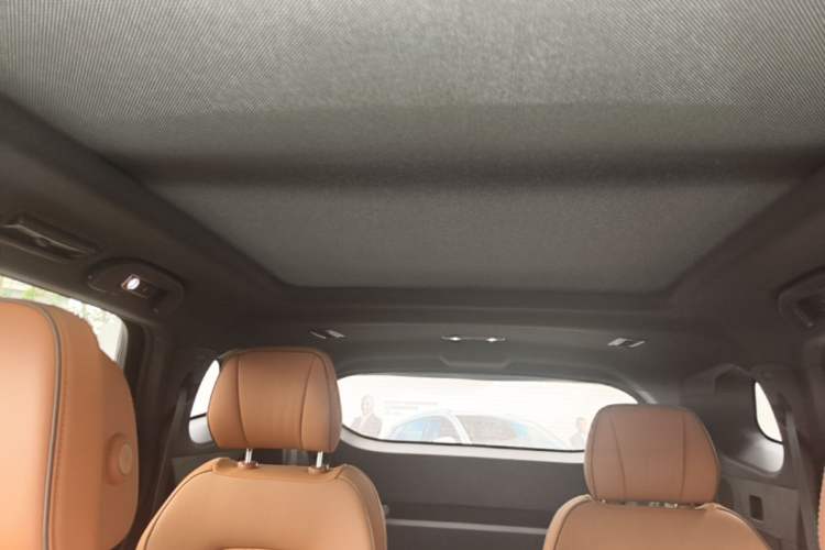 Used BYD Tang New Energy 2022 EV 635 km All-Wheel-Drive Flagship Model Headliner