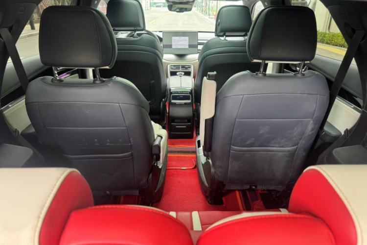 Used BYD Tang New Energy 2022 DM-p 215KM Four-Wheel Drive Flagship Model Interior 4