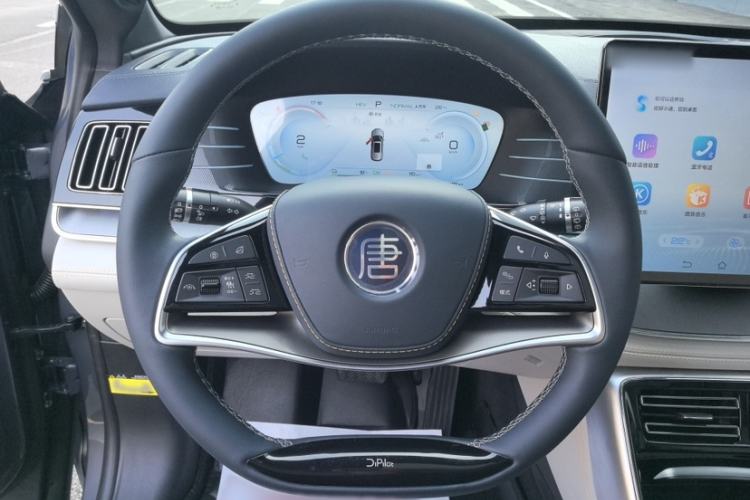 Used BYD Tang New Energy 2022 DM-p 215KM Four-Wheel Drive Flagship Model Interior 6