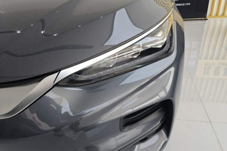Used BYD Tang New Energy 2022 EV 730KM Luxury Model Left Front Headlight