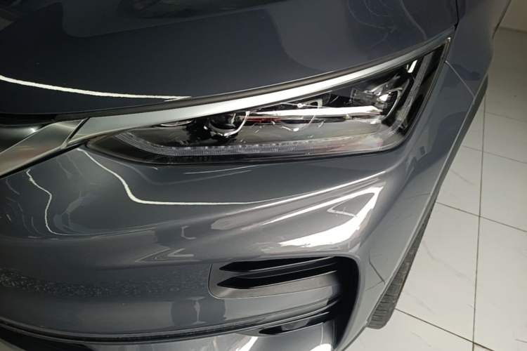 Used BYD Tang New Energy 2022 EV 635 km All-Wheel-Drive Flagship Model Left Front Headlight