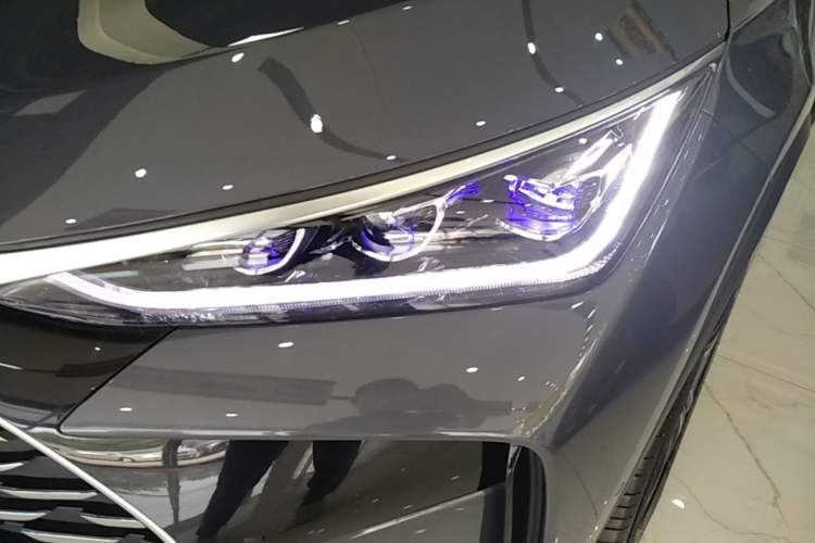 Used BYD Tang New Energy 2022 DM-p 215KM Four-Wheel Drive Flagship Model Left Front Headlight