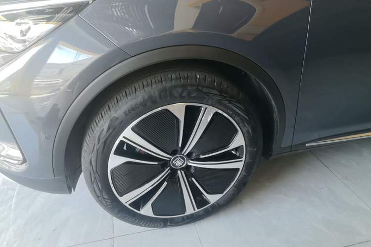 Used BYD Tang New Energy 2022 DM-p 215KM Four-Wheel Drive Flagship Model Left Front Wheel Hub