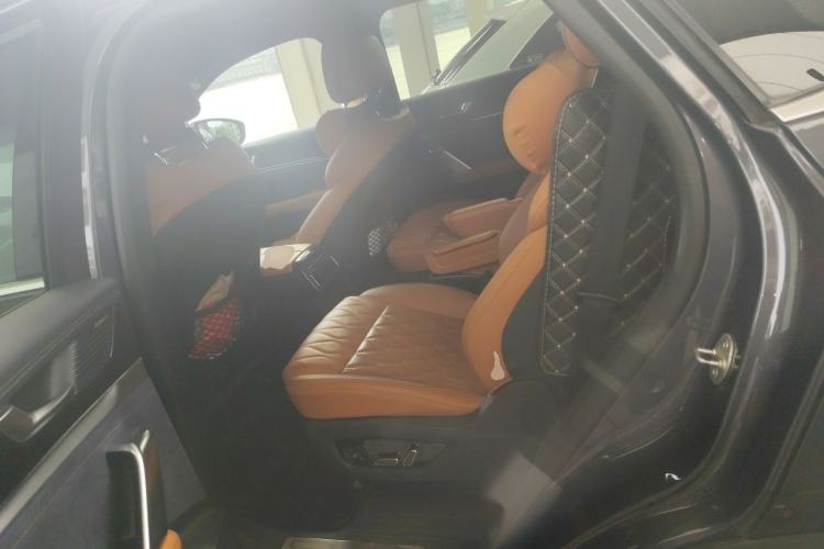 Used BYD Tang New Energy 2022 EV 635 km All-Wheel-Drive Flagship Model Left Rear Seat