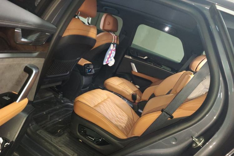 Used BYD Tang New Energy 2022 EV 730KM Luxury Model Left Rear Seat