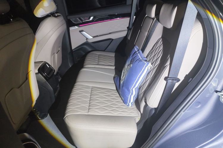 Used BYD Tang New Energy 2022 EV 730KM Luxury Model Left Rear Seat