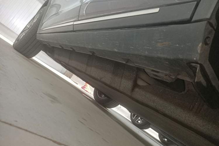 Used BYD Tang New Energy 2022 EV 730KM Luxury Model Left Side Sill