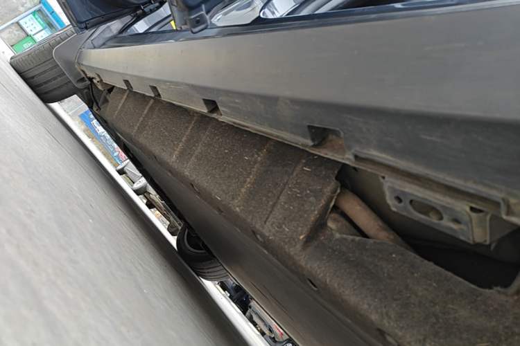 Used BYD Tang New Energy 2022 EV 635 km All-Wheel-Drive Flagship Model Left Side Sill