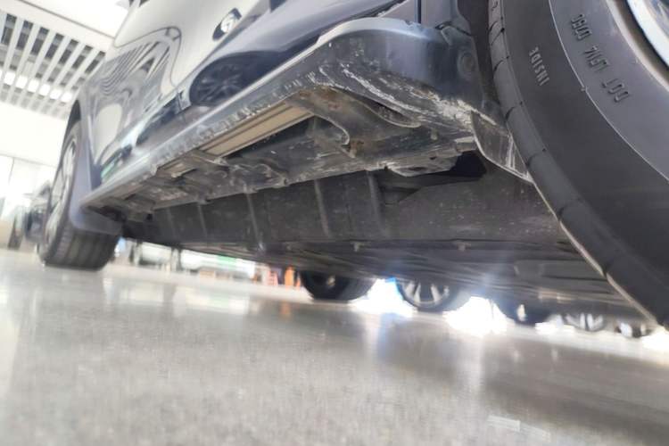 Used BYD Tang New Energy 2022 EV 730KM Luxury Model Left Side Sill