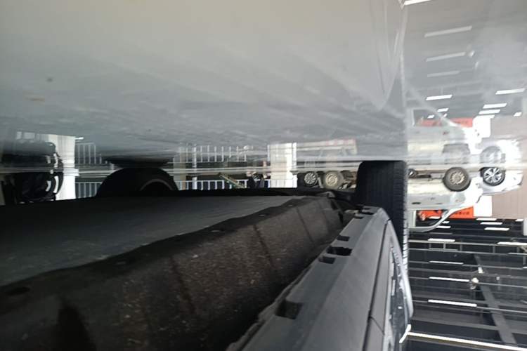 Used BYD Tang New Energy 2022 EV 635 km All-Wheel-Drive Flagship Model Left Side Sill
