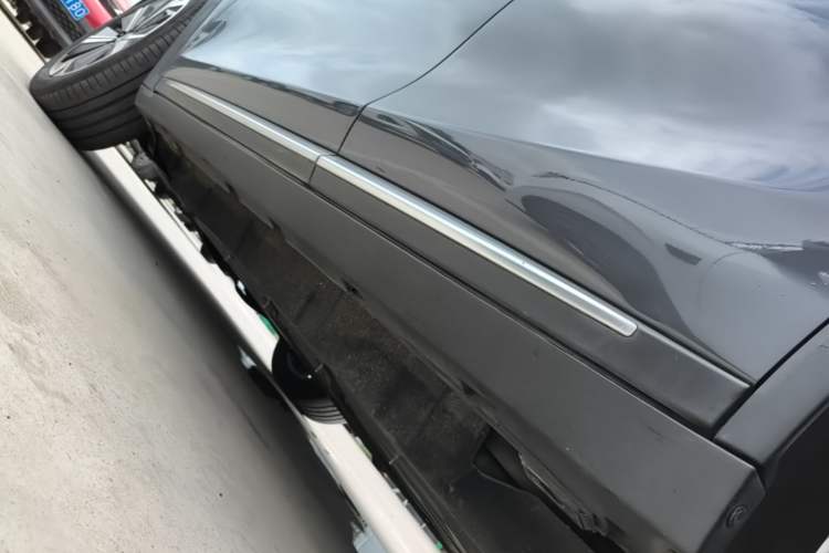 Used BYD Tang New Energy 2022 EV 730KM Luxury Model Left Side Sill