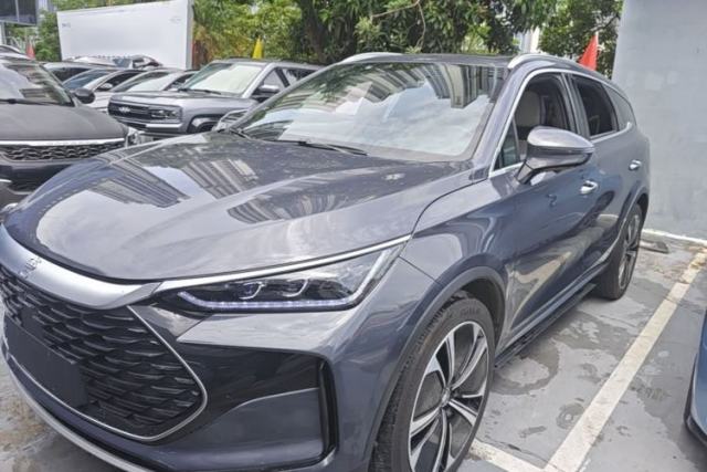 Used BYD Tang New Energy 2022 DM-p 215 km All-Wheel-Drive Deluxe Model