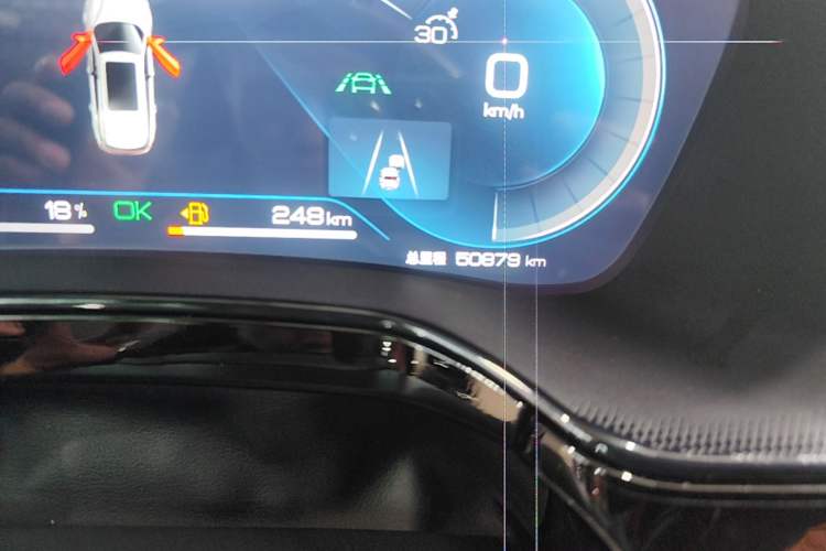 Used BYD Tang New Energy 2022 DM-i 252km Luxury Model Odometer Close Up