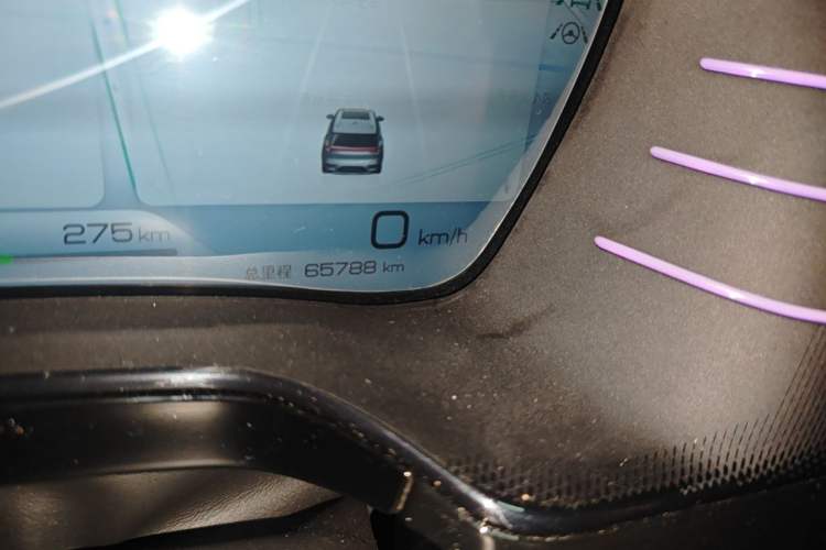 Used BYD Tang New Energy 2022 DM-p 215 km All-Wheel-Drive Deluxe Model Odometer Close Up