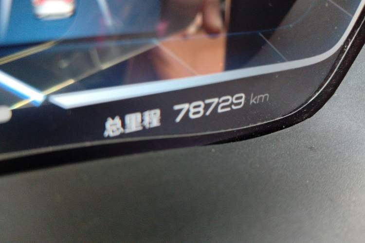 Used BYD Tang New Energy 2022 DM-i 252km Luxury Model Odometer Close Up