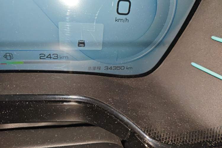 Used BYD Tang New Energy 2022 DM-p 215KM Four-Wheel Drive Flagship Model Odometer Close Up
