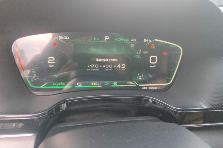 Used BYD Tang New Energy 2022 DM-i 252km Luxury Model Odometer Close Up