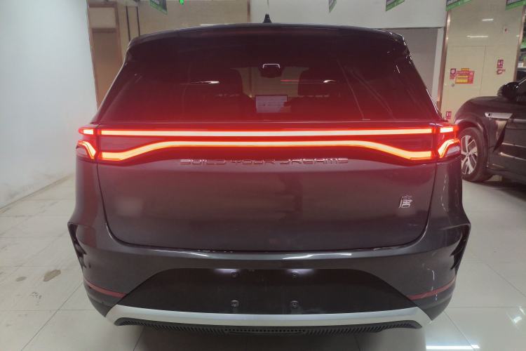 Used BYD Tang New Energy 2022 DM-p 215 km All-Wheel-Drive Deluxe Model Rear