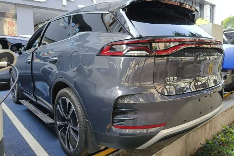 Used BYD Tang New Energy 2022 DM-p 215KM Four-Wheel Drive Flagship Model Rear Left 45 Deg