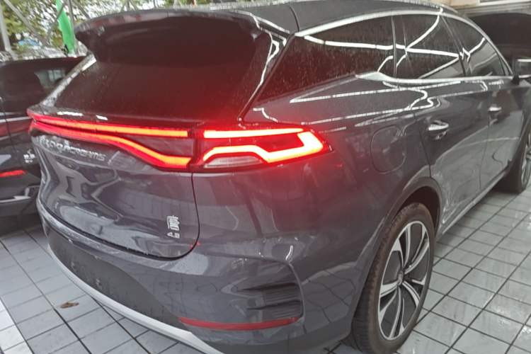 Used BYD Tang New Energy 2022 DM-p 215KM Four-Wheel Drive Flagship Model Rear Right 45 Deg