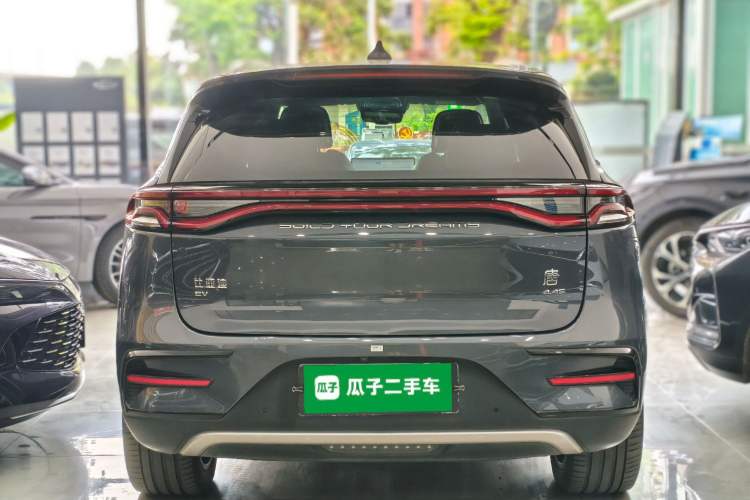 Used BYD Tang New Energy 2022 EV 635 km All-Wheel-Drive Flagship Model Rear