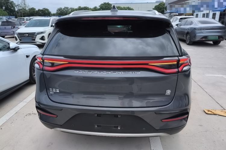 Used BYD Tang New Energy 2022 EV 730KM Luxury Model Rear